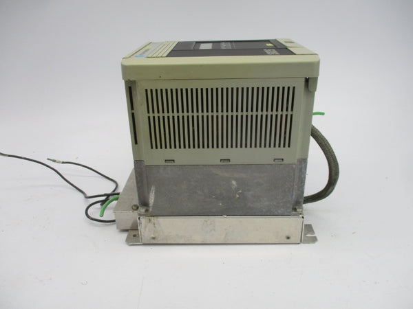 ALLEN BRADLEY 1305-BA03A-DE SER. C 1305-RFB-8-B 380-460V 2.2A UNMP