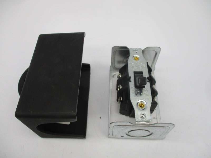 PASS&SEYMOUR 7813-PMD 600V 30A NSMP
