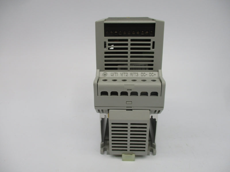 ALLEN BRADLEY 160-AA04NPS1 SER. C F/W 7.04 200-240V 5.4A NSNP