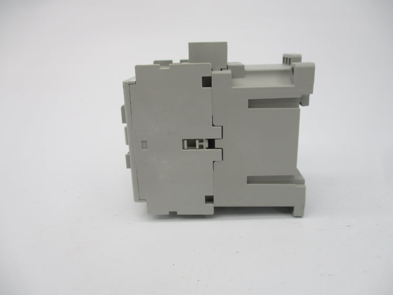 ALLEN BRADLEY 100-C16EJ10 SER. B 24VDC (WH) NSMP