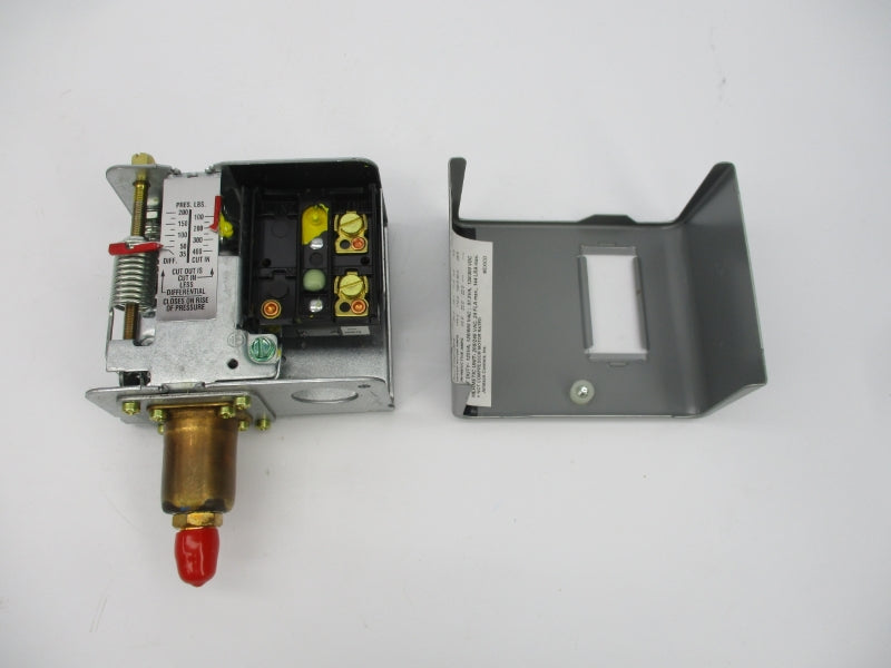 JOHNSON CONTROLS P170AA-118C 600V 4.8A 100-400PSI NSMP