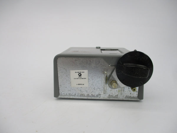 JOHNSON CONTROLS P70AB-1C 600V 4.8A 20-100PSI NSMP