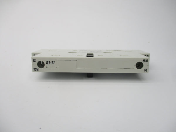 ALLEN BRADLEY 100-DS1-11 SER. A 600VAC 10A (BR/WH) NSMP
