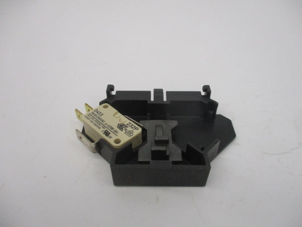 EATON C320SNP11 SER. A1 250VAC 15.1A NSNP