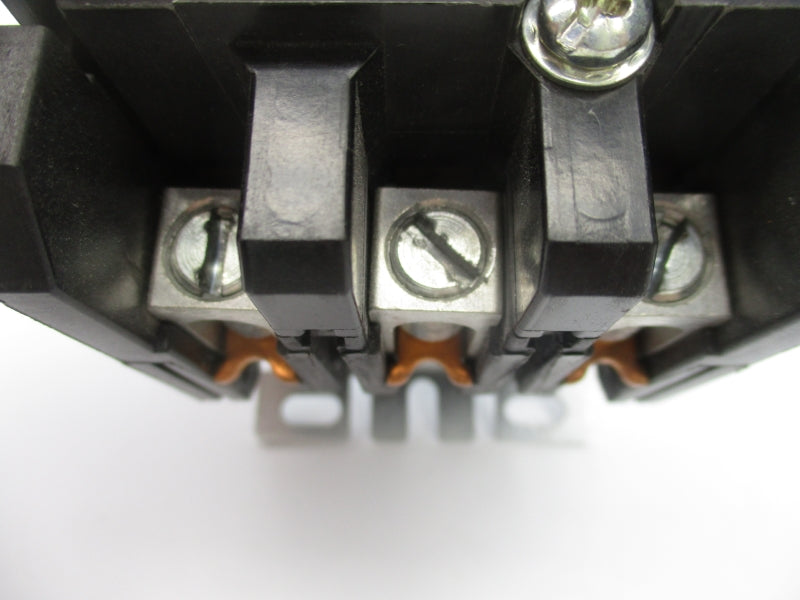 CUTLER HAMMER C25FNF375 SER. A1 104-120V UNMP