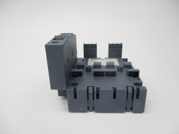 SIEMENS 3RV2917-1A 600VAC 63A NSMP