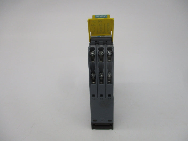 SIEMENS 3SK1112-1BB40 24VDC NSNP