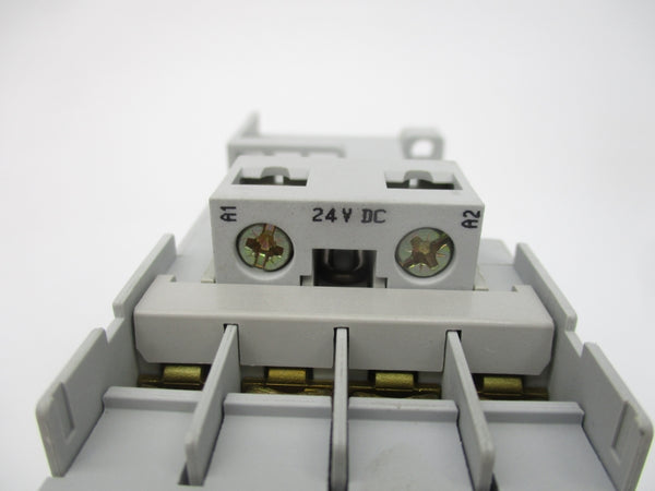 ALLEN BRADLEY 700-CF310ZJ SER. A 24VDC 25A (BR/WH) NSMP