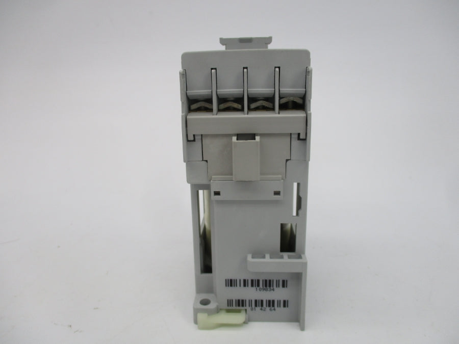 ALLEN BRADLEY 700-CF310DJ SER. A 24VDC 20A (BR/WH) NSMP
