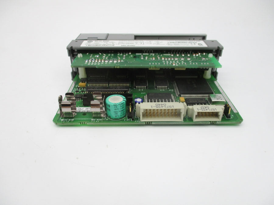 ALLEN BRADLEY 1747-L531 SER. E F/W 8 24VDC (NO BATTERY) (BR/WH) REV. 8 NSMP