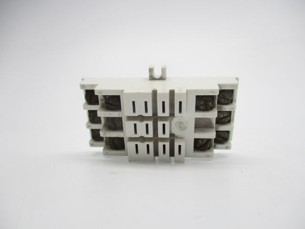 RELAY SOCKET CUS12 250V 15A UNMP