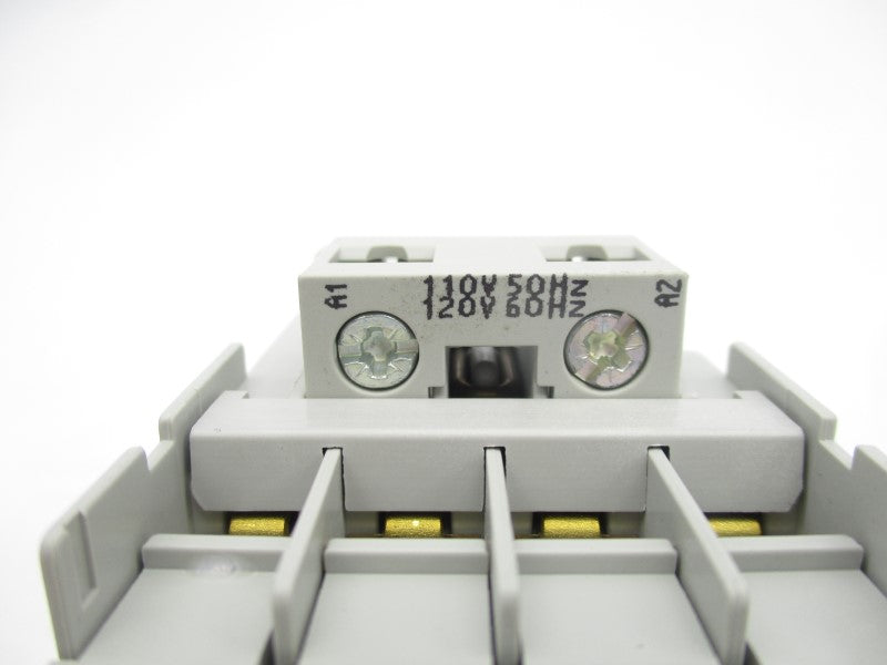 ALLEN BRADLEY 100-C09D10 SER. A 110/120V 32A (BR/WH) NSMP