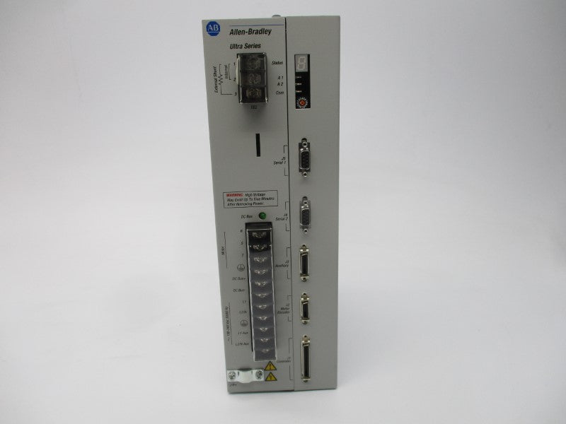ALLEN BRADLEY 1398-DDM-020 SER. A 120/240VAC F/W 1.32 NSMP