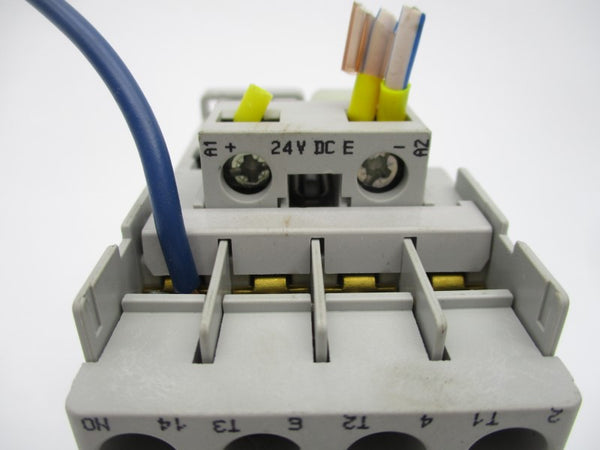 ALLEN BRADLEY 100-C12EJ10 SER. A 24VDC UNMP