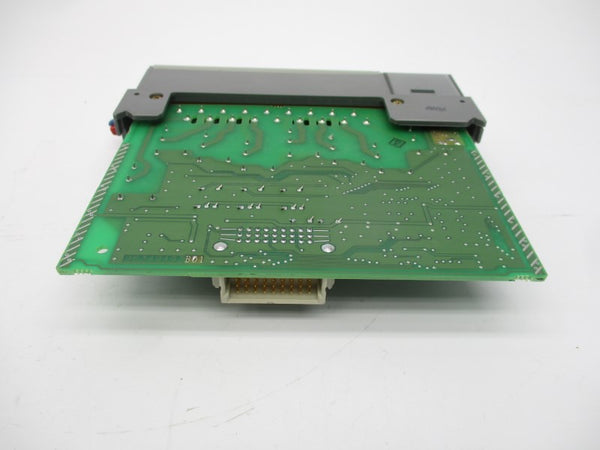 ALLEN BRADLEY 1746-OX8 SER. A 5-250VAC UNMP