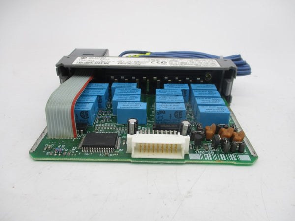 ALLEN BRADLEY 1746-OW16 SER. C 120-240VAC 15-7.5A UNMP