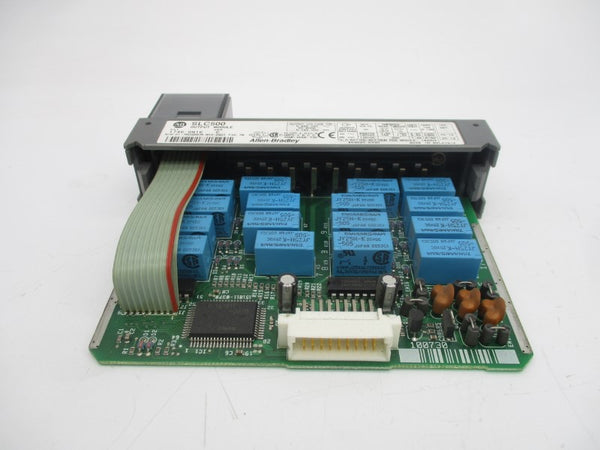 ALLEN BRADLEY 1746-OW16 SER. C 120-240VAC 15-7.5A NSNP