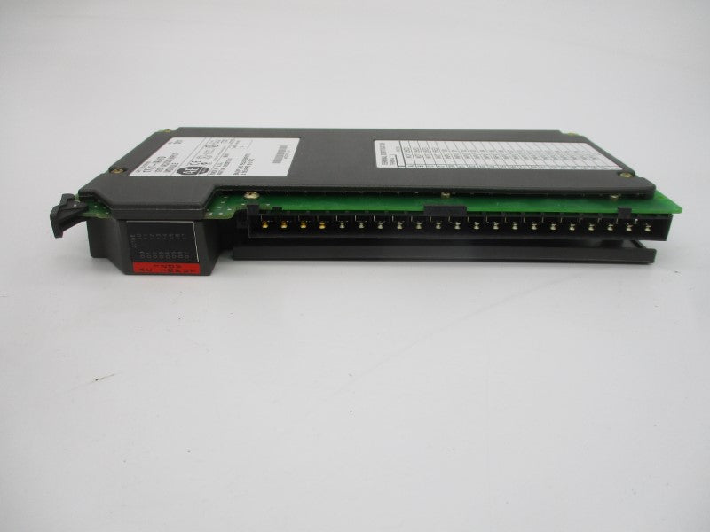 ALLEN BRADLEY 1771-IAD SER. D 120VAC/DC REV. D01 NSMP