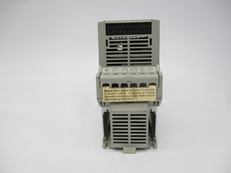 ALLEN BRADLEY 160-BA03NSF1P1 SER. C F/W 7.06 380-460V 2.8A UNMP