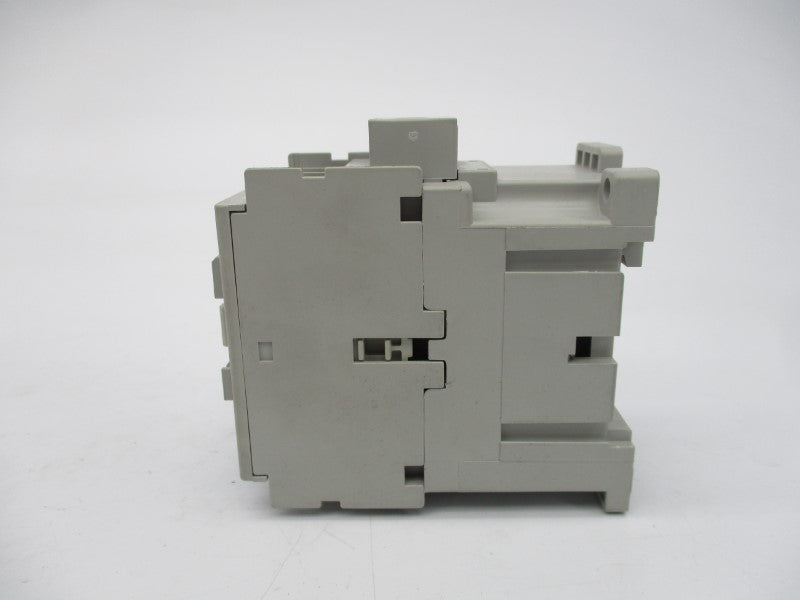 ALLEN BRADLEY 100-C16D400 SER. B 110/120V (BR/WH) NSMP