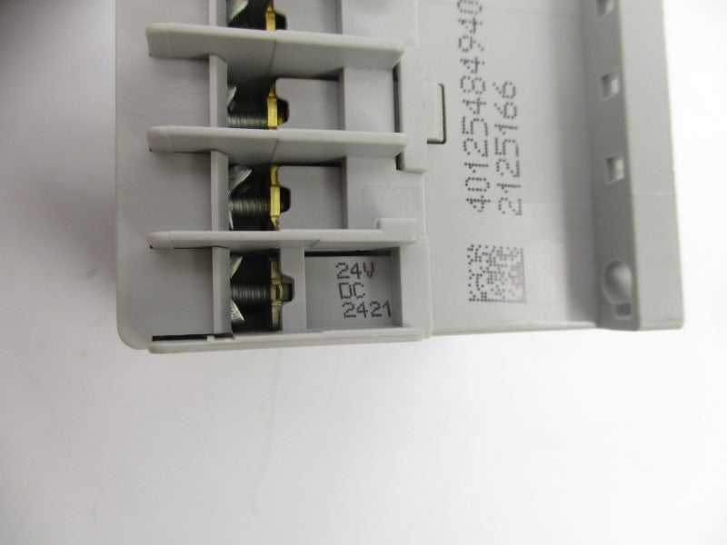 ALLEN BRADLEY 100-K09ZJ01 SER. A 24VDC (WH) NSMP