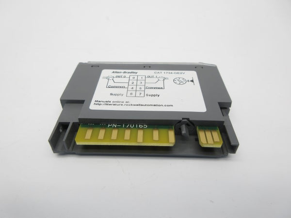 ALLEN BRADLEY 1734-OE2V SER. C F/W 3.006 24VDC NSMP