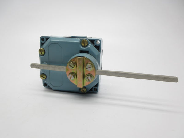 TELEMECANIQUE XC2-R 600V NSNP