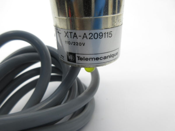 TELEMECANIQUE XTA-A209115 110/220V NSNP