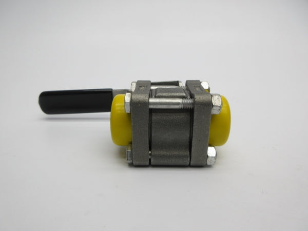 SWAGELOK S-C63VF8 300PSI NSNP