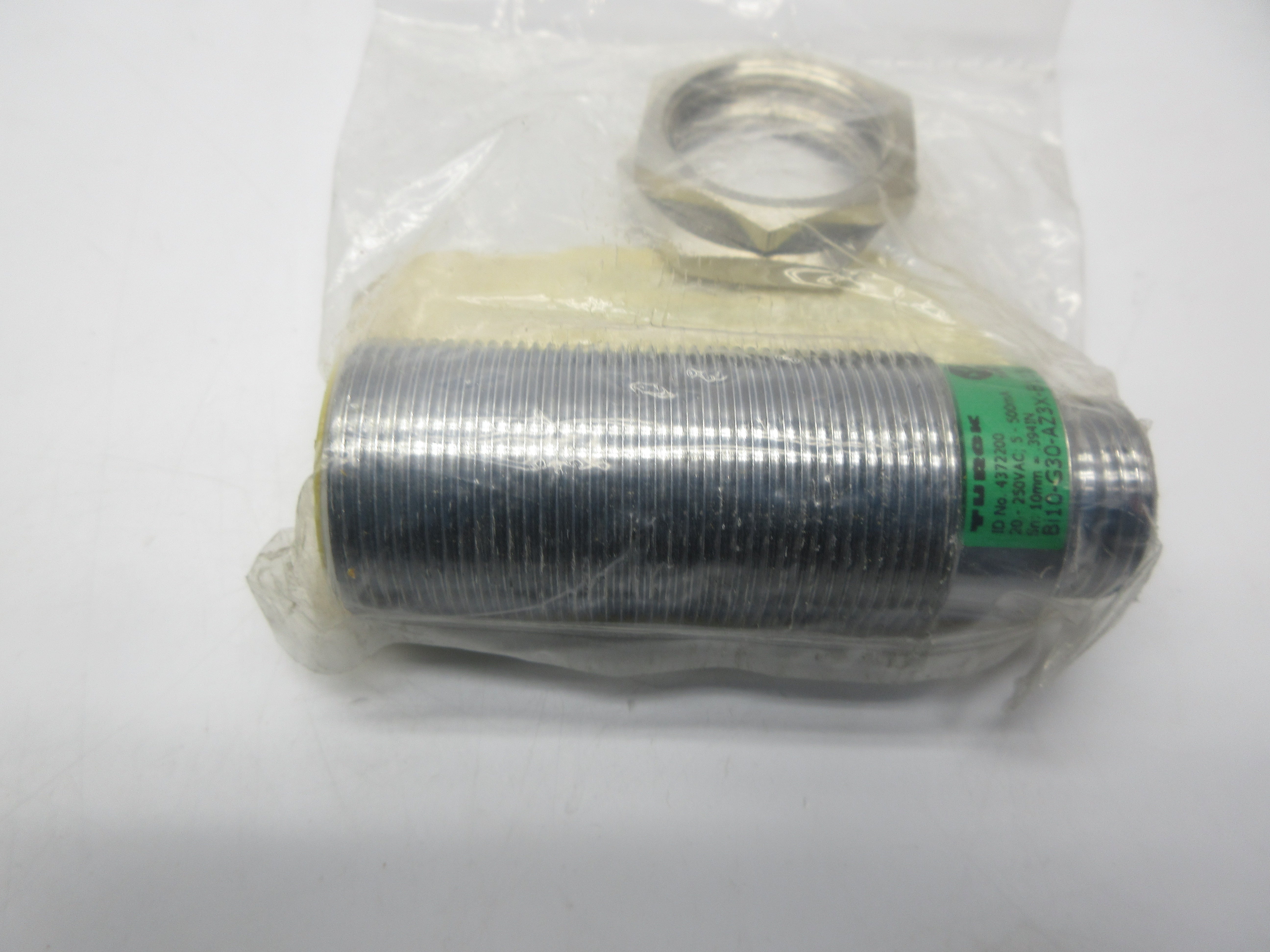 TURCK BI10-G30-AZ3X-B1131 4372200 20-250VAC NSMP