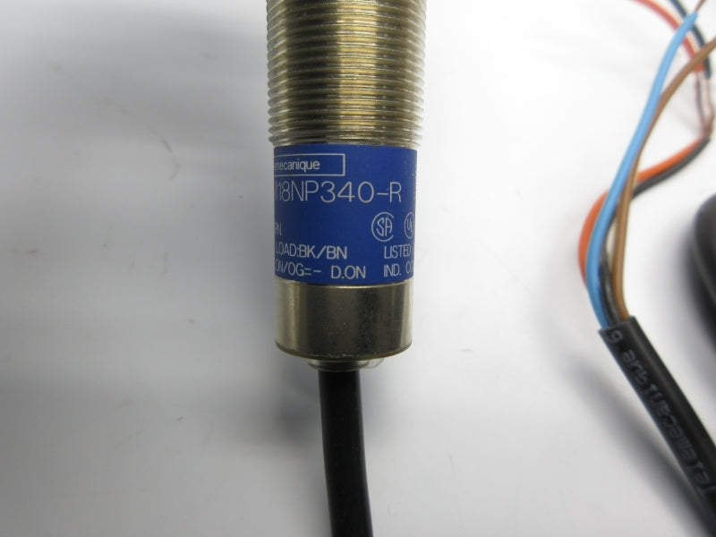 TELEMECANIQUE XU2M18NP340-R 12-24V NSNP