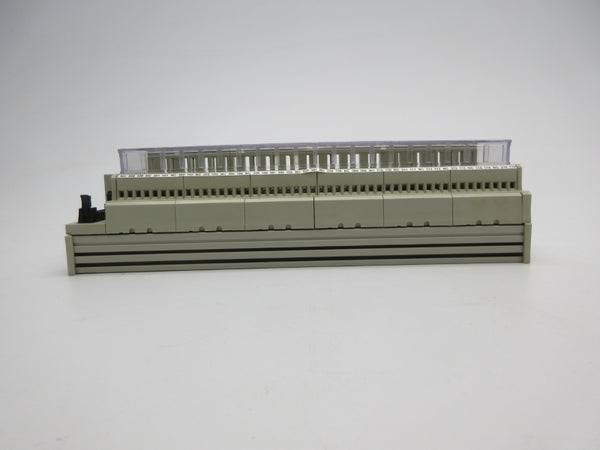 SCHNEIDER ELECTRIC ABE7-P16F310 30VDC 0.015A NSNP