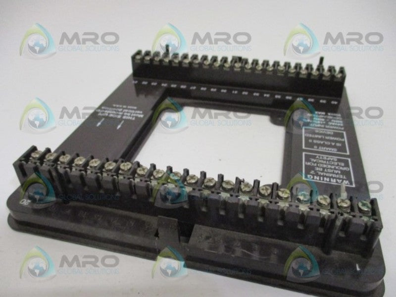 SIEMENS 488-60010-01 TERMINAL BOARD UNMP