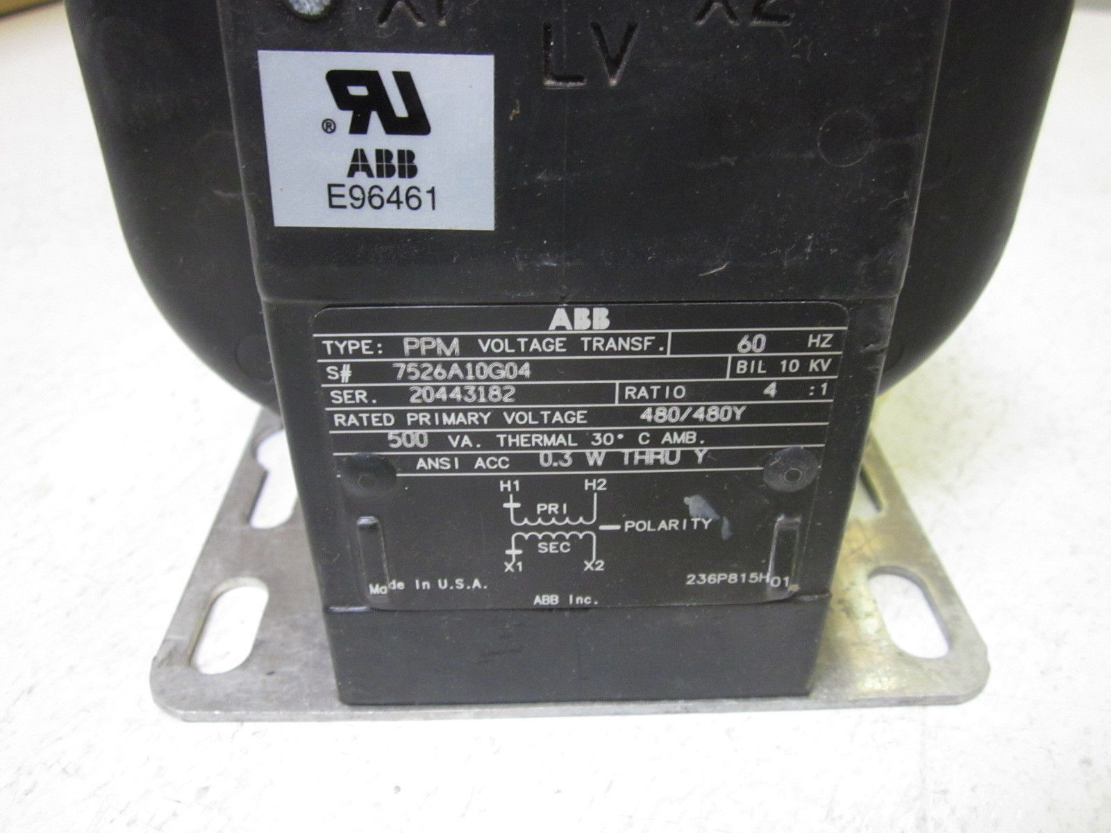 ABB 7526A10G04 480V CURRENT TRANSFORMER UNMP