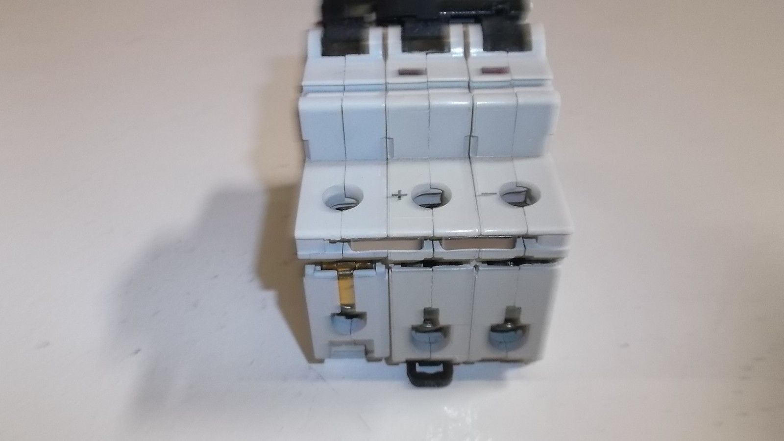 ABB S282-K63 CIRCUIT BREAKER 63A UNMP