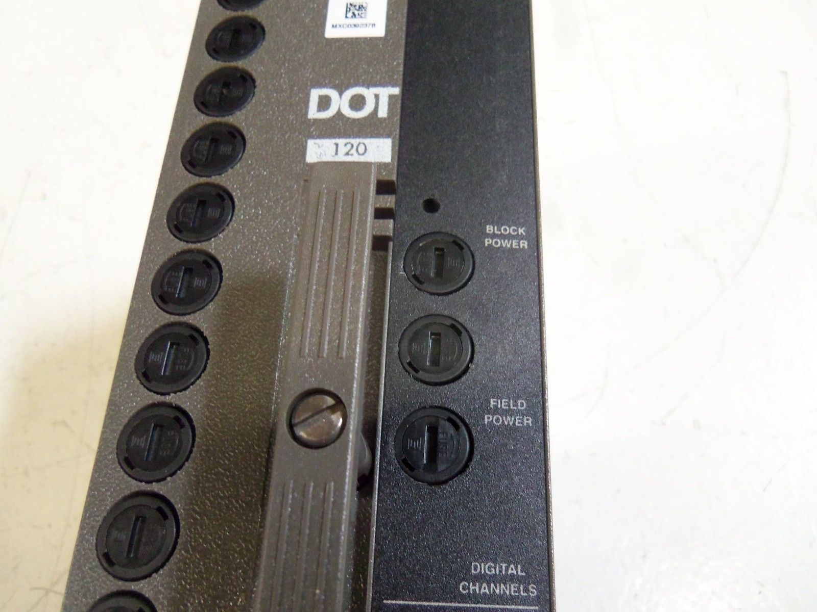 ABB P-HB-DOT-120-10000 RELAY OUTPUT MODULE UNMP