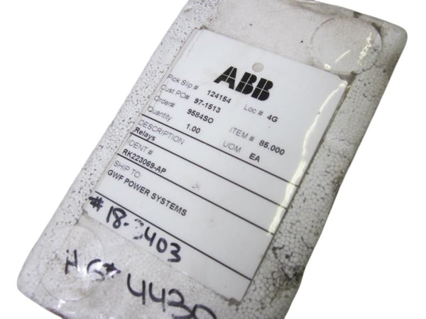 ABB RK 223 069-AP125V AUXILIARY RELAY NSMP