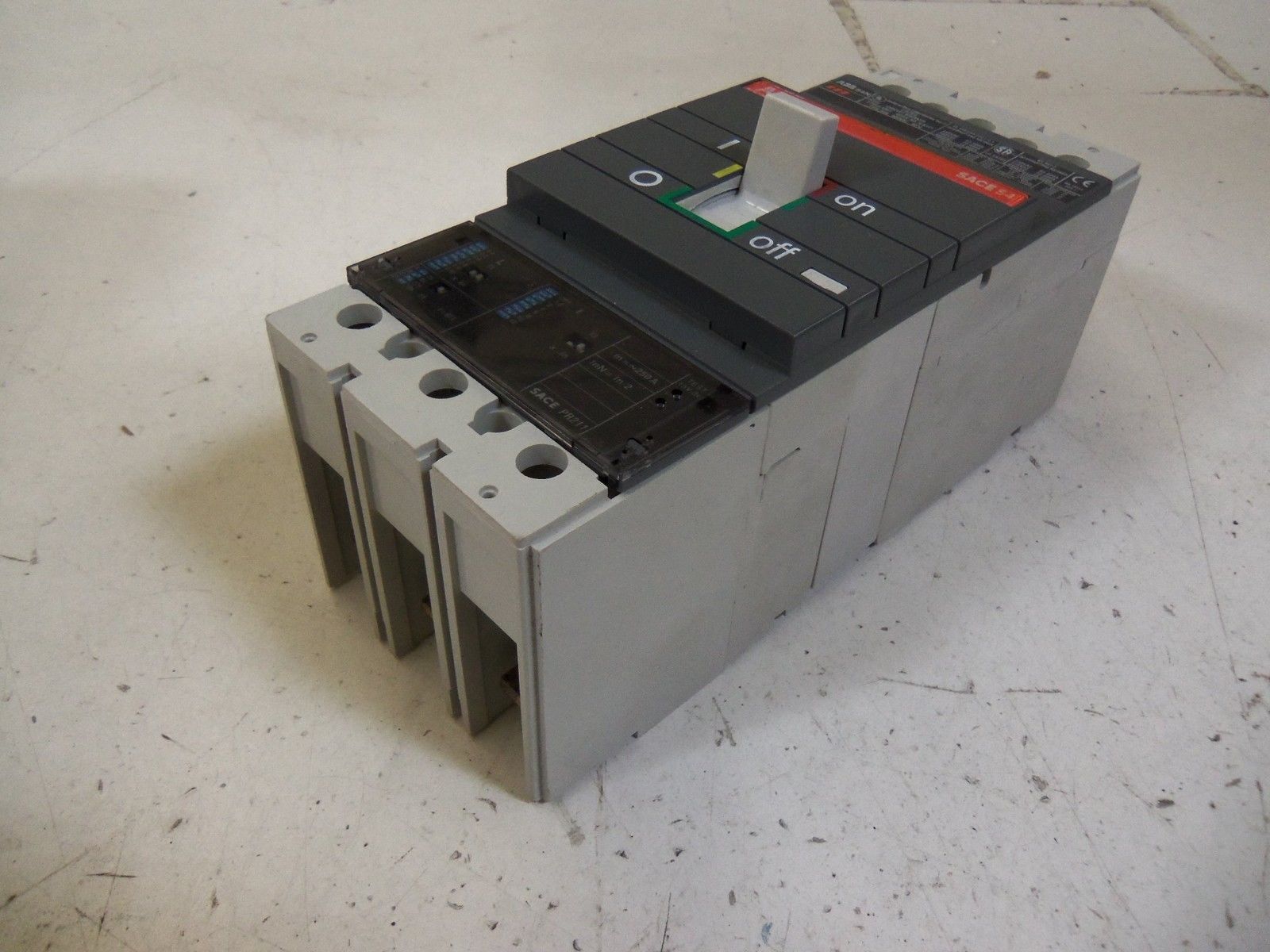 ABB SACE S44 250A  UNMP