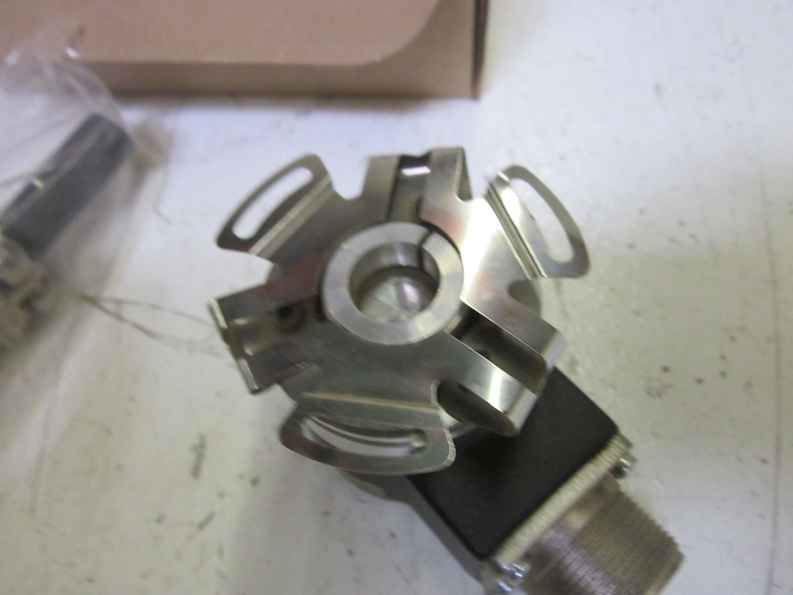 ACCU-CODER 702-H6000RHV-0001 UNMP