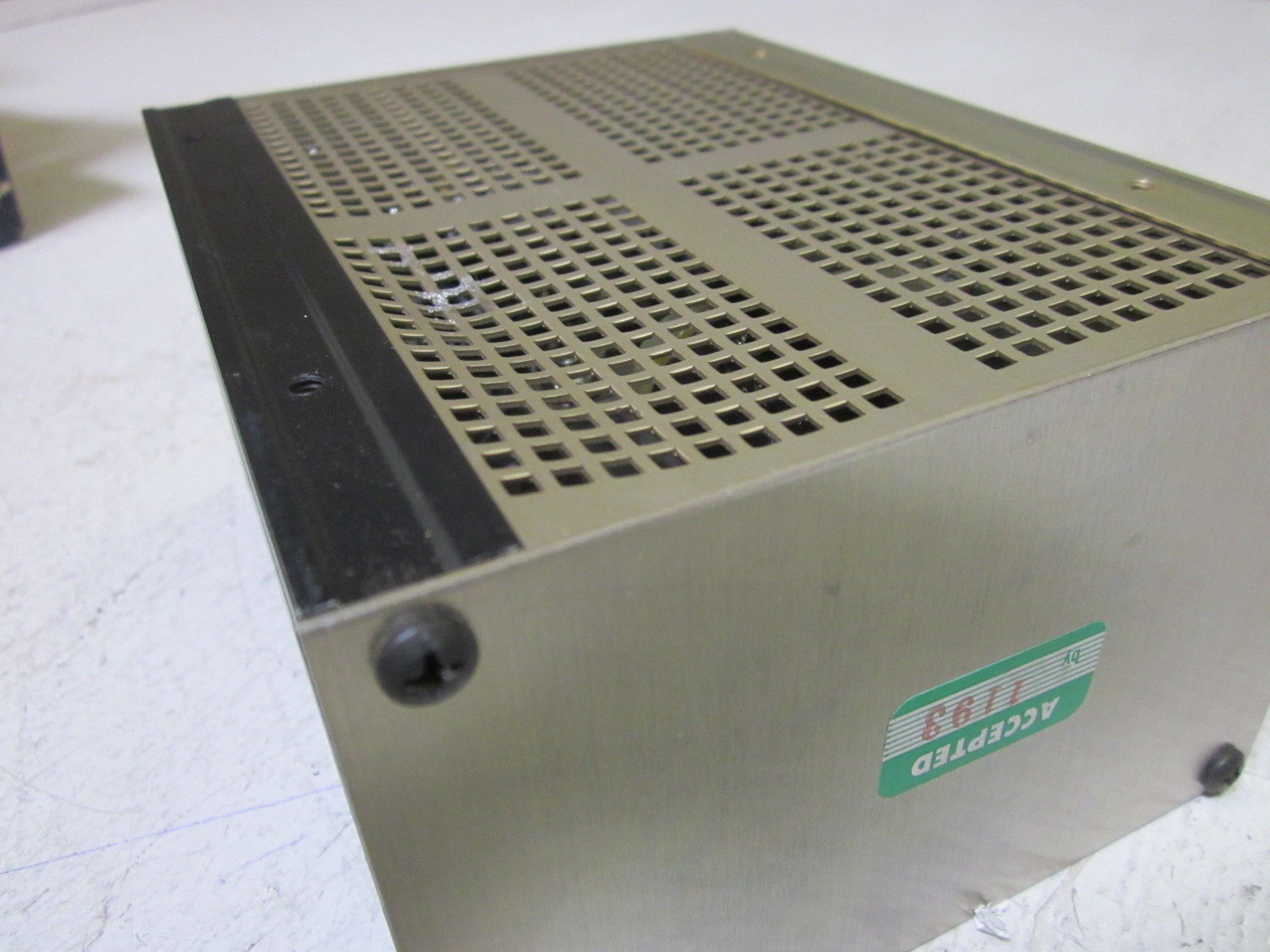 ACOPIAN B12G380 250V REGULATED POWER SUPPLY UNMP