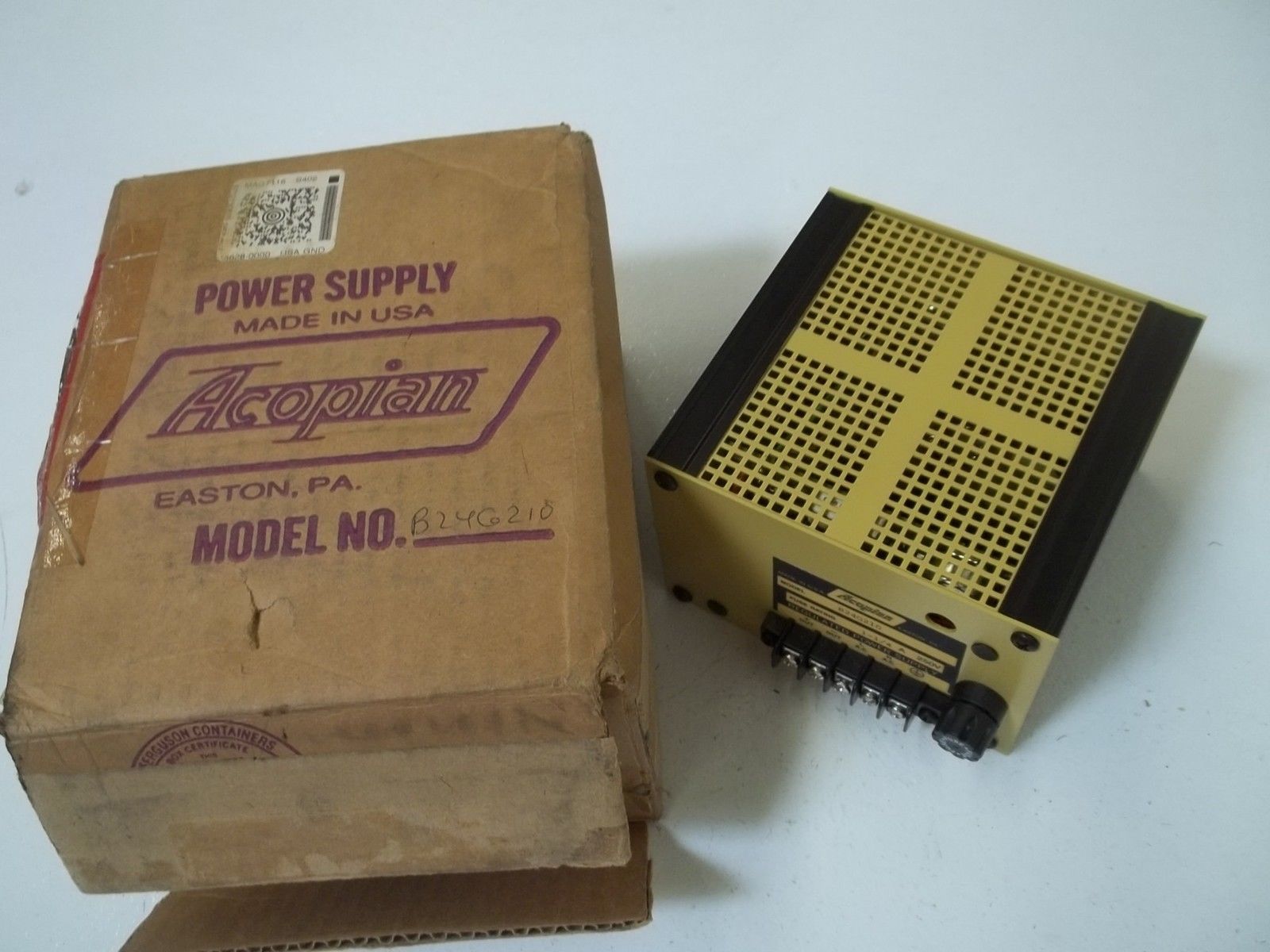 ACOPIAN B24G210 REGULATED POWER SUPPLY NSMP