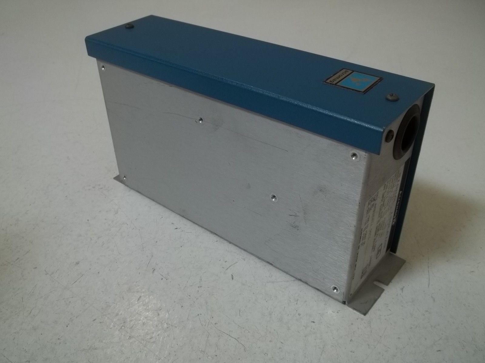 ACROMAG 1702-LH-TE-1-C SIGNAL ISOLATOR UNMP