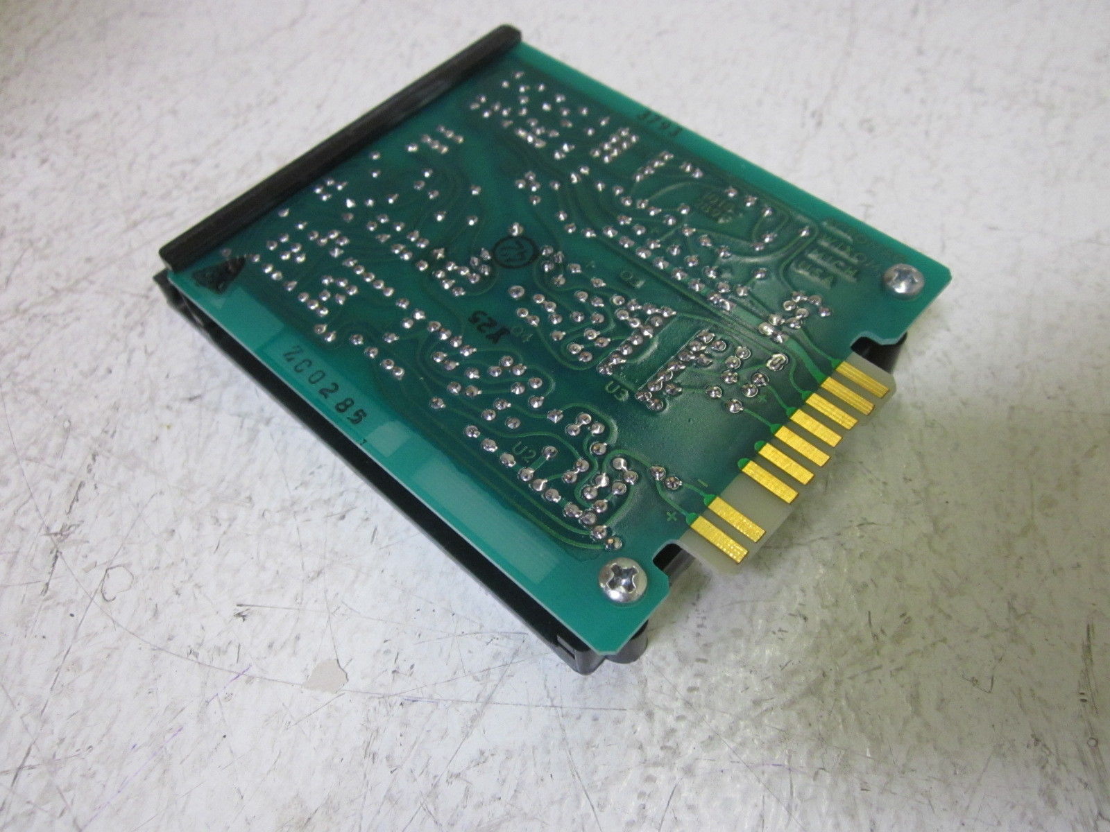 ACROMAG 1822-P-V0 SERIES 1800 INOUT MODULE NSNP