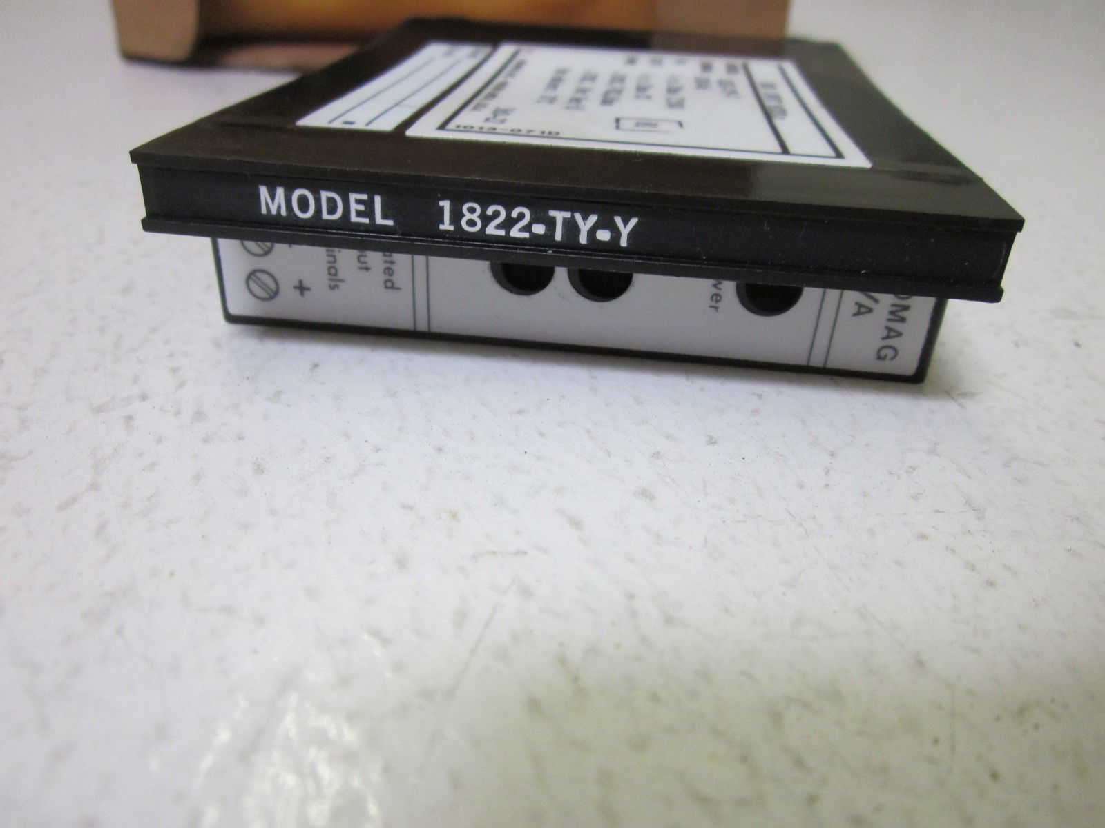 ACROMAG 1822-TY-Y SERIES1800 INPUT MODULE NSMP