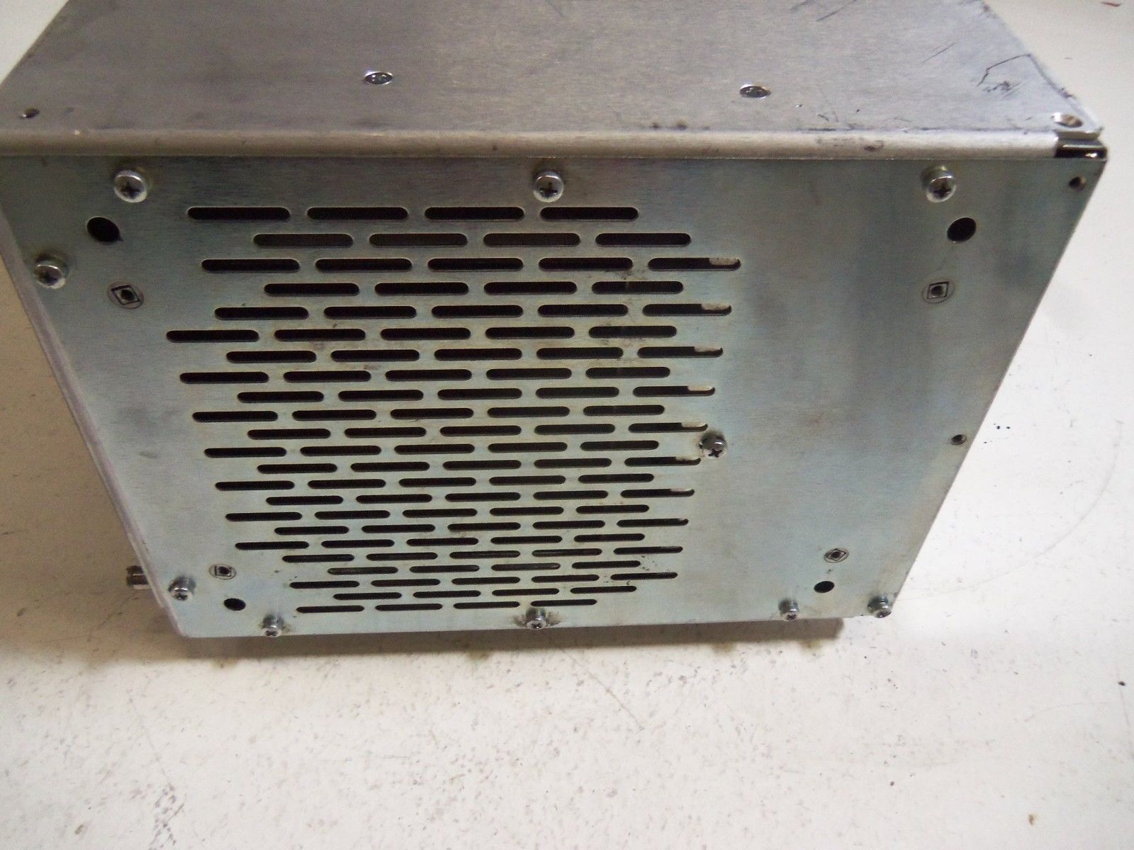 ADEPT TECHNOLOGIES MV-10 POWER SUPPLY RACK UNMP