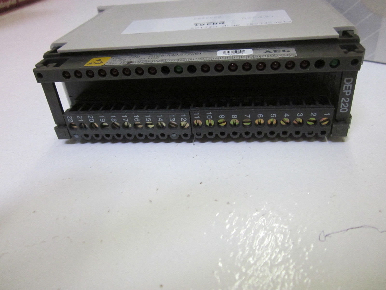 AEG DEP 220 24VDC  INPUT MODULE UNMP