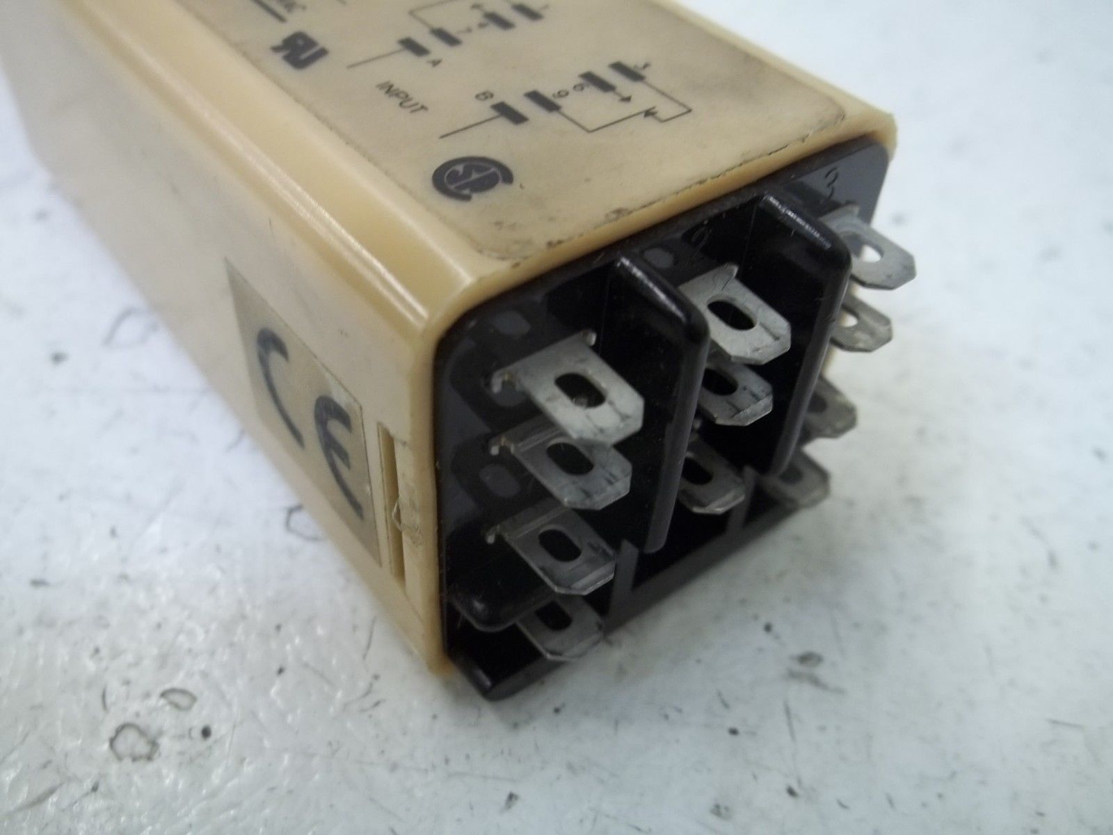 AGASTAT STARX012XSACXA ON DELAY TIMER 1-30S 120VAC/DC UNMP