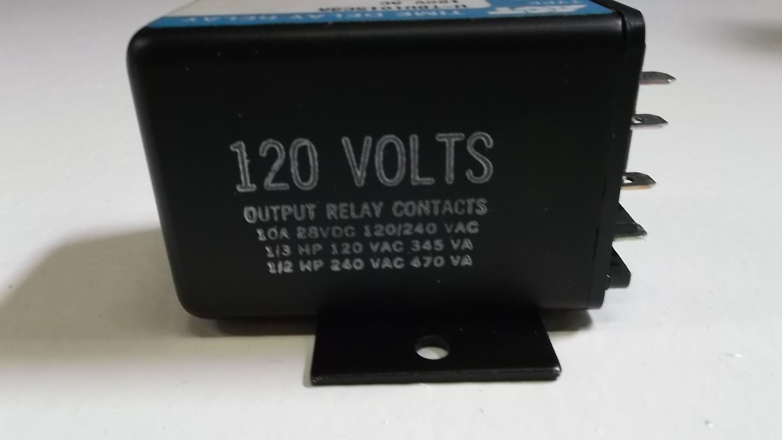 AIROTRONICS U-TDU1015C3A TIME DELAY RELAY 15 SEC. UNMP