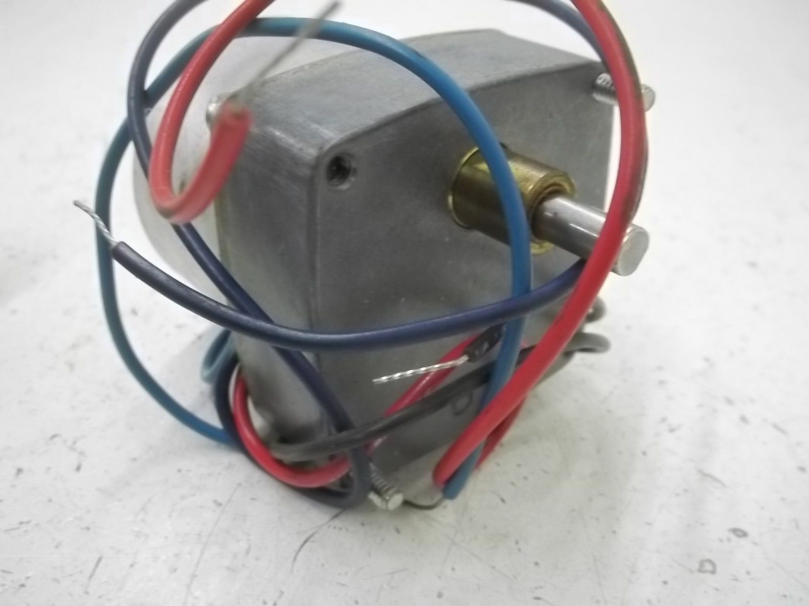 AIRPAX B86132-U4-M1 SYNCHRONOUS MOTOR UNMP