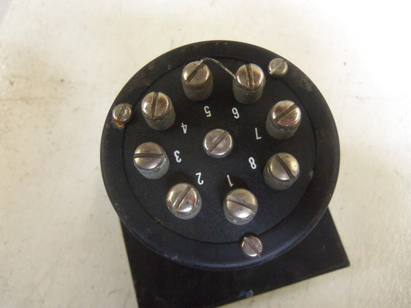 AIRPAX ELECTRONICS 075-109-0304 GAUGE UNMP